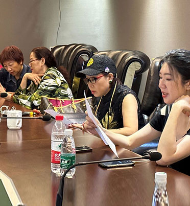 世界夫人大賽主題曲《夫人駕到》發布